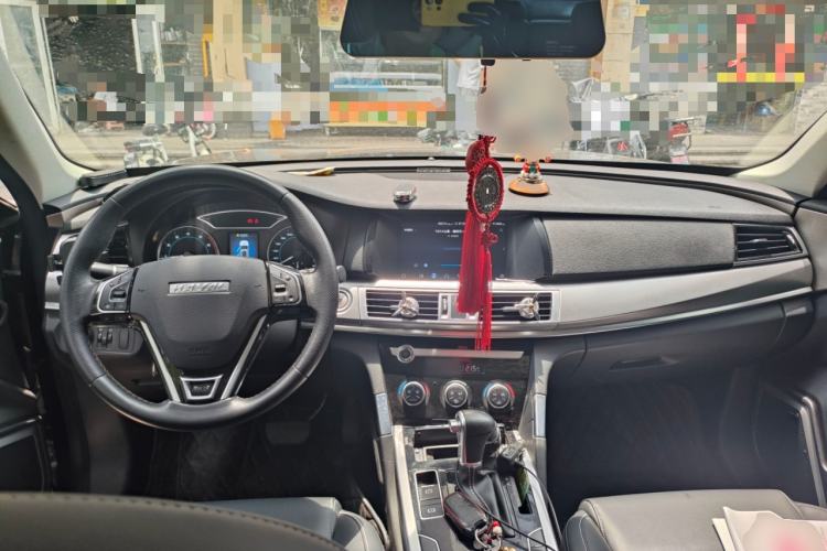Used Haval H7 2019 2.0T Enjoyment Model China VI Standard Center Console