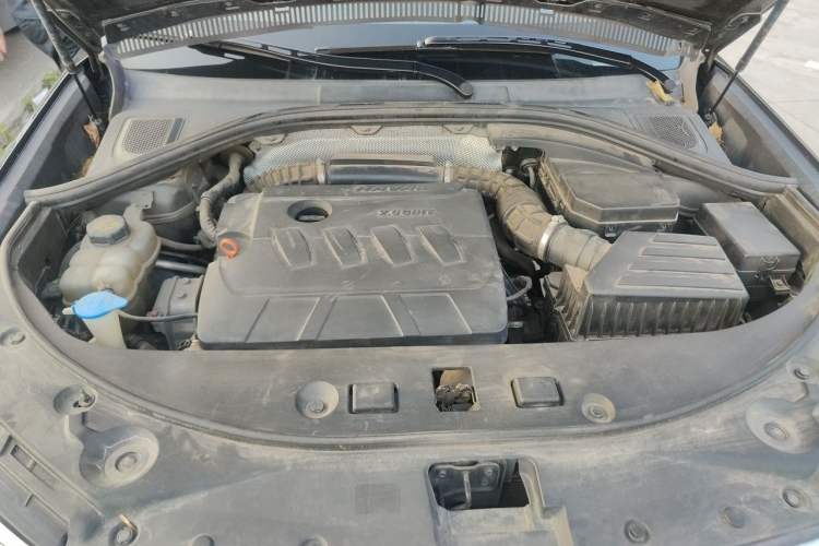 Used Haval H7 2019 H7L 2.0T Luxury Model Engine Bay