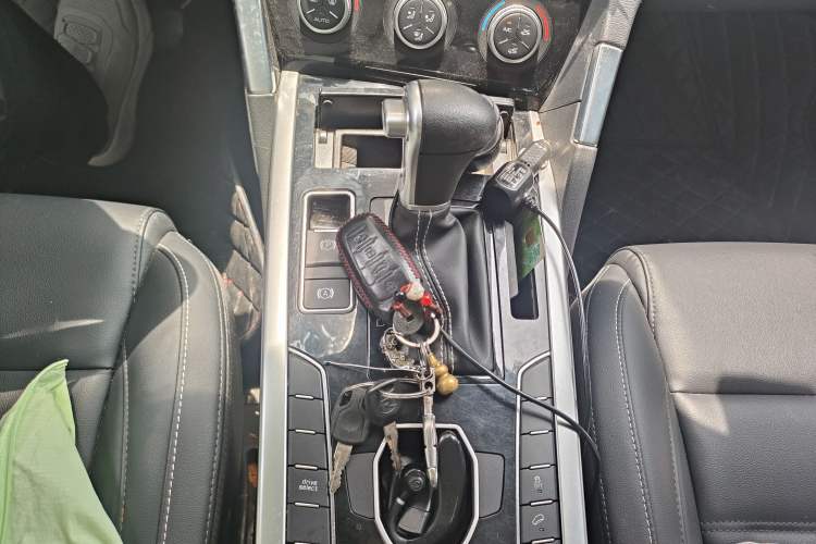 Used Haval H7 2019 2.0T Enjoyment Model China VI Standard Gear Lever