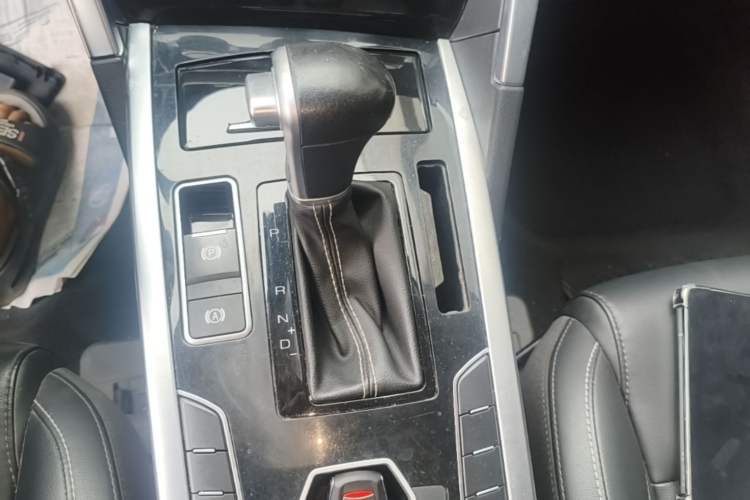 Used Haval H7 2019 2.0T Enjoyment Model China VI Standard Gear Lever