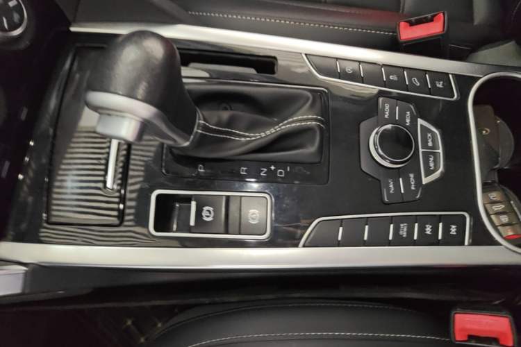 Used Haval H7 2019 2.0T Enjoyment Model China VI Standard Gear Lever