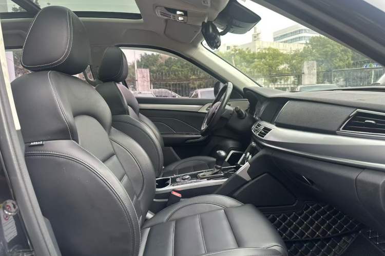 Used Haval H7 2019 2.0T Enjoyment Model China VI Standard Interior 2