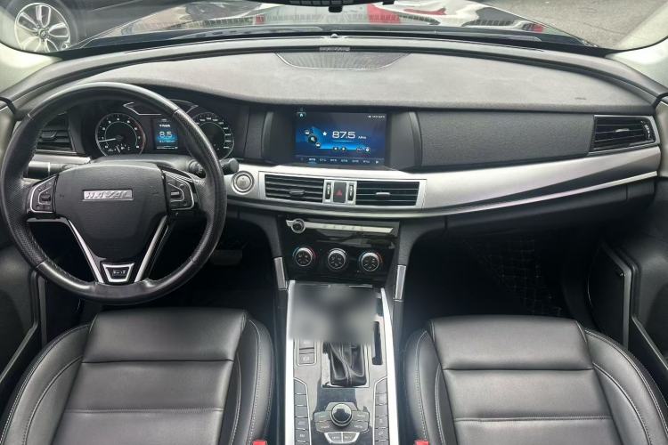 Used Haval H7 2019 2.0T Enjoyment Model China VI Standard Interior 3