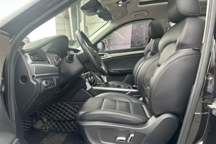 Used Haval H7 2019 2.0T Enjoyment Model China VI Standard Interior 5