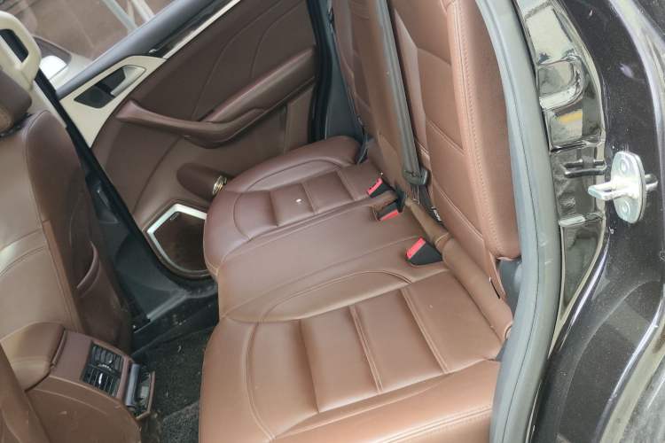 Used Haval H7 2019 2.0T Smart Enjoyment Version China VI Standard Left Rear Seat
