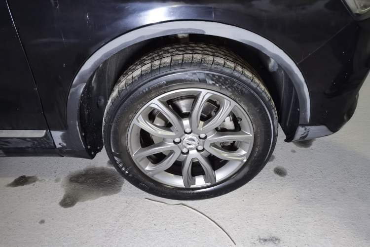 Used Haval H7 2019 2.0T Smart Enjoyment Version China VI Standard Right Front Wheel Hub