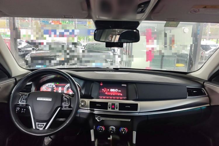 Used Haval H7 2019 2.0T Smart Enjoyment Version China V Standard Center Console