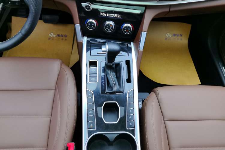 Used Haval H7 2019 2.0T Smart Enjoyment Version China VI Standard Gear Lever