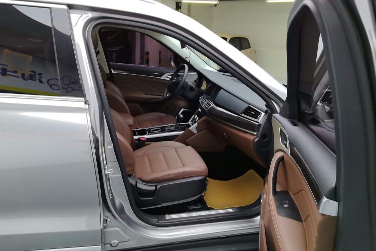 Used Haval H7 2019 2.0T Smart Enjoyment Version China VI Standard Right Front Seat