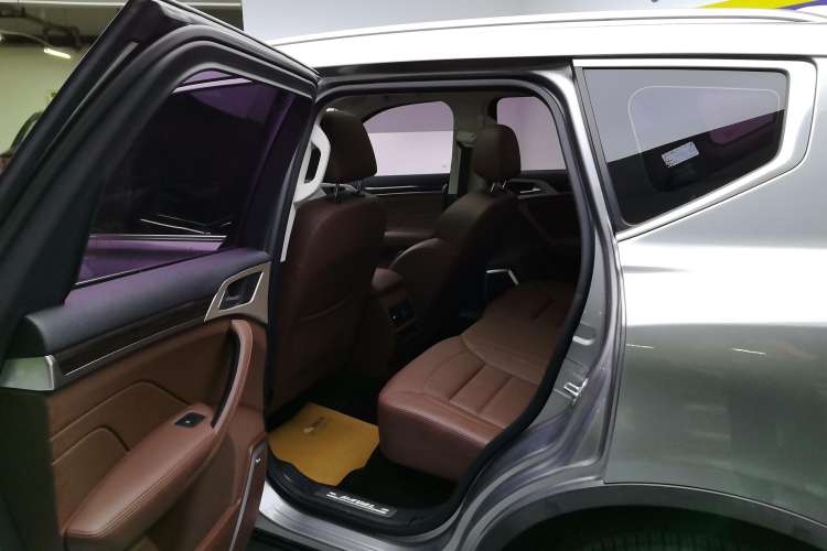 Used Haval H7 2019 2.0T Smart Enjoyment Version China VI Standard Right Rear Seat