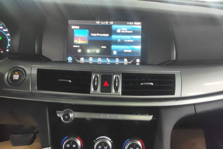 Used Haval H7 2019 2.0T Enjoyment Model China VI Standard Audio And AC Panel