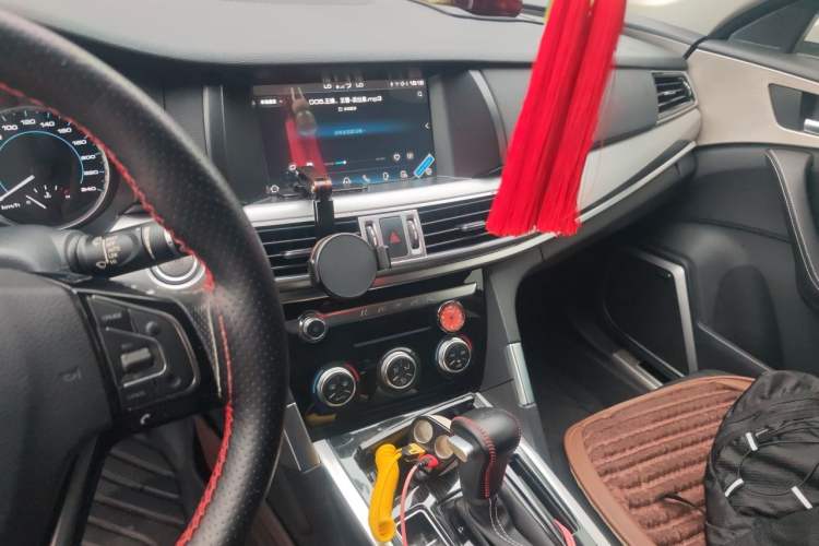 Used Haval H7 2019 2.0T Enjoyment Model China VI Standard Audio And AC Panel