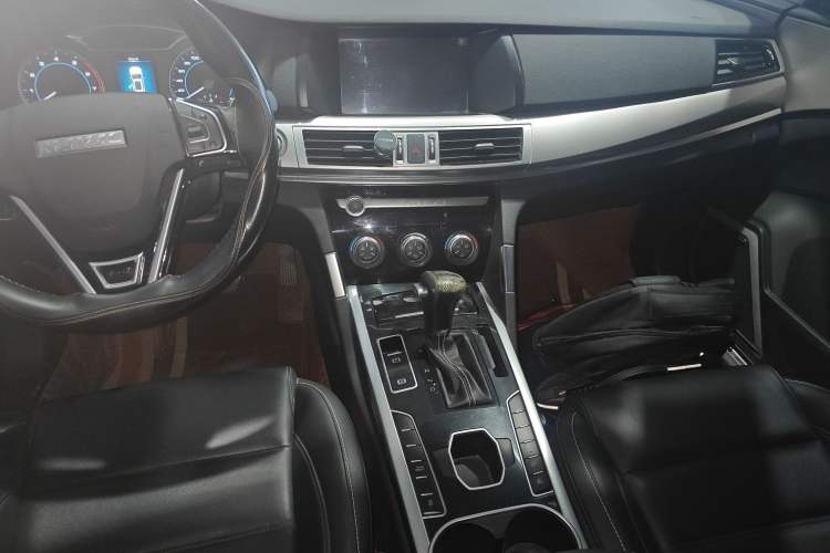 Used Haval H7 2019 2.0T Enjoyment Model China VI Standard Audio And AC Panel