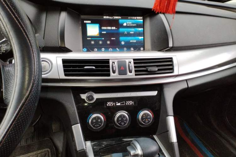 Used Haval H7 2019 2.0T Enjoyment Model China VI Standard Audio And AC Panel