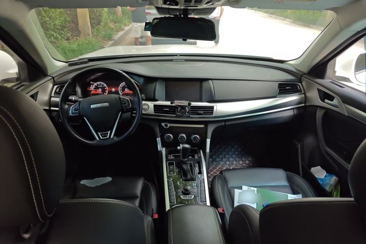 Used Haval H7 2019 2.0T Smart Enjoyment Version China V Standard Center Console