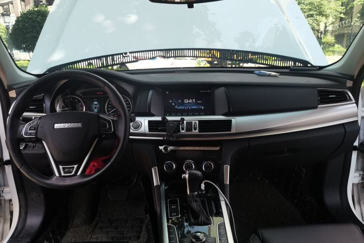Used Haval H7 2019 2.0T Enjoyment Version China V Standard Center Console