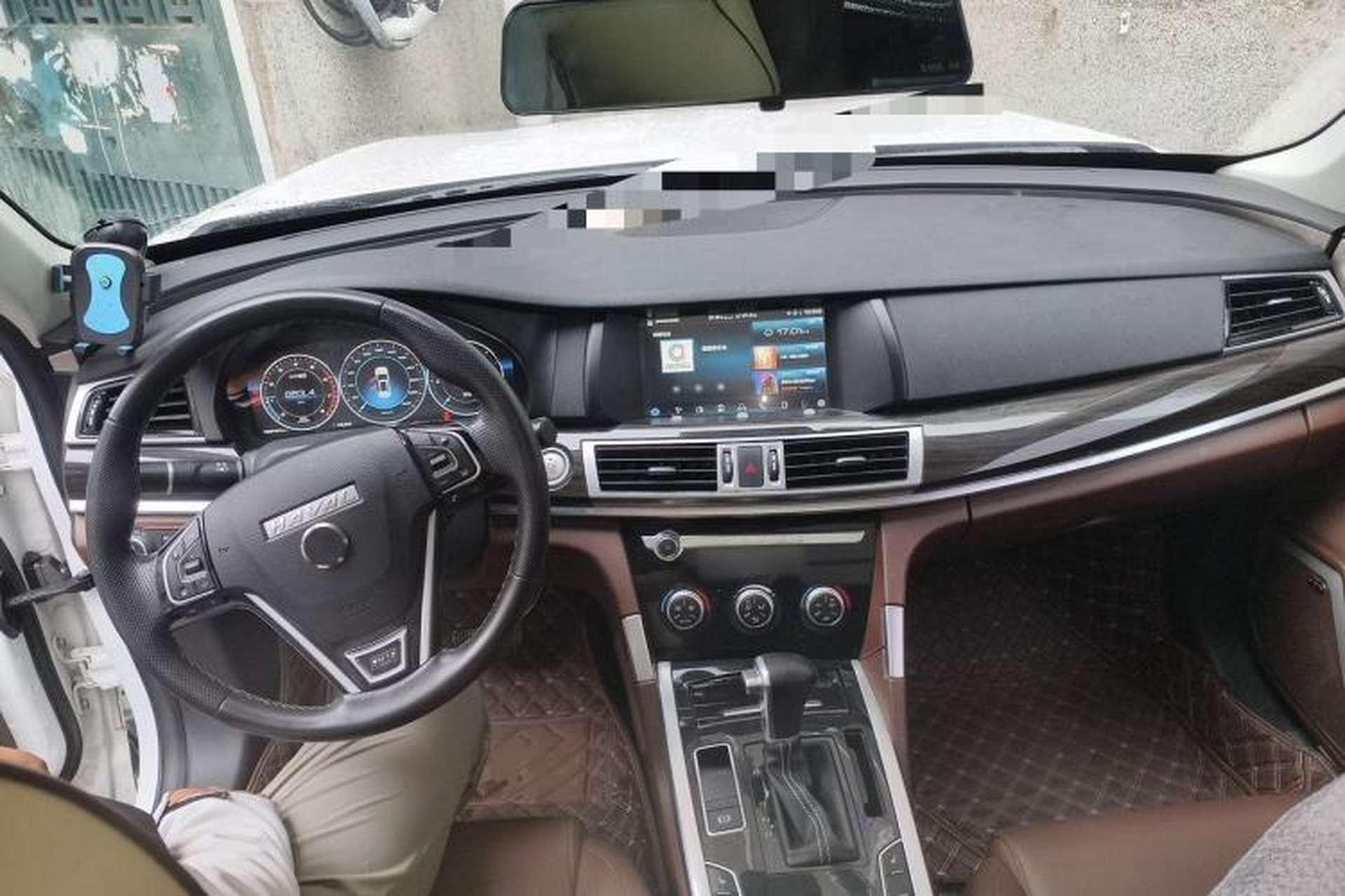 Used Haval H7 2019 2.0T Smart Enjoyment Version China VI Standard Center Console