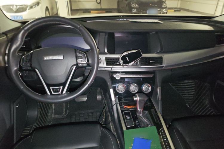 Used Haval H7 2019 2.0T Smart Enjoyment Version China V Standard Center Console