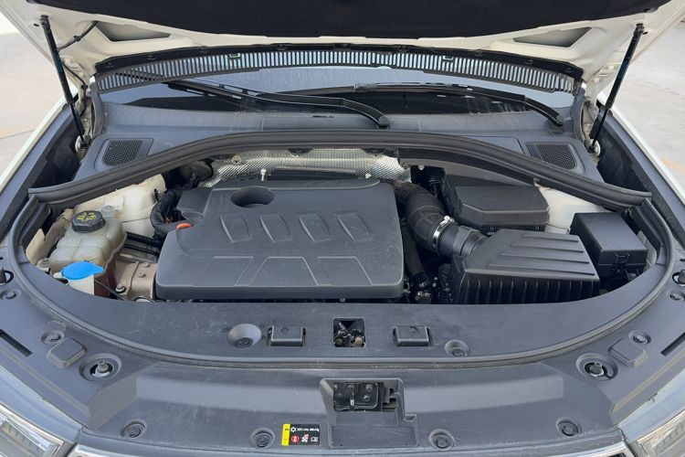 Used Haval H7 2019 2.0T Enjoyment Model China VI Standard Engine Bay