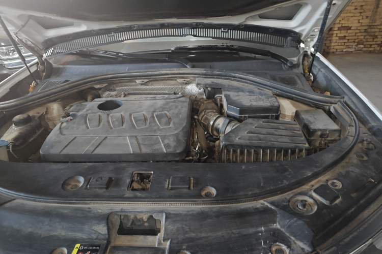 Used Haval H7 2019 2.0T Enjoyment Model China VI Standard Engine Bay