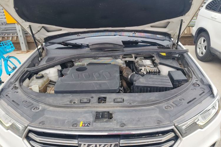 Used Haval H7 2019 2.0T Enjoyment Model China VI Standard Engine Bay