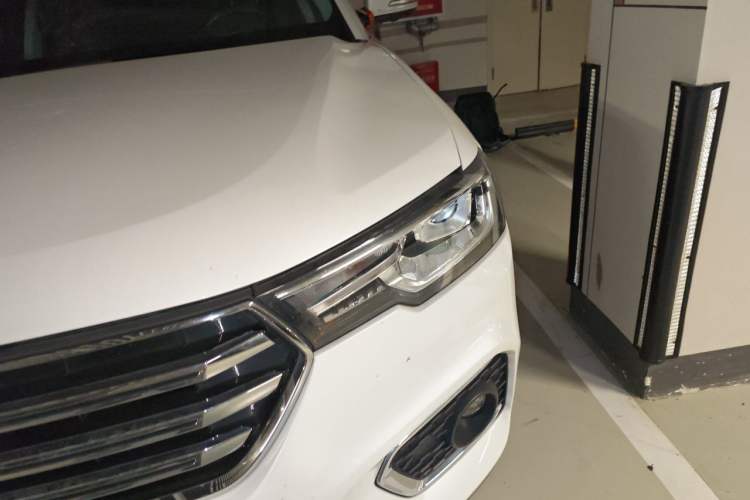 Used Haval H7 2019 2.0T Smart Enjoyment Version China V Standard Engine Bay Left