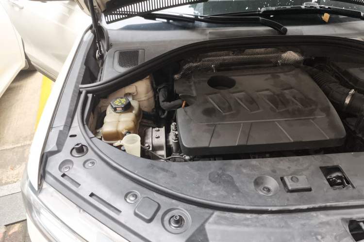 Used Haval H7 2019 2.0T Enjoyment Model China VI Standard Engine Bay Right