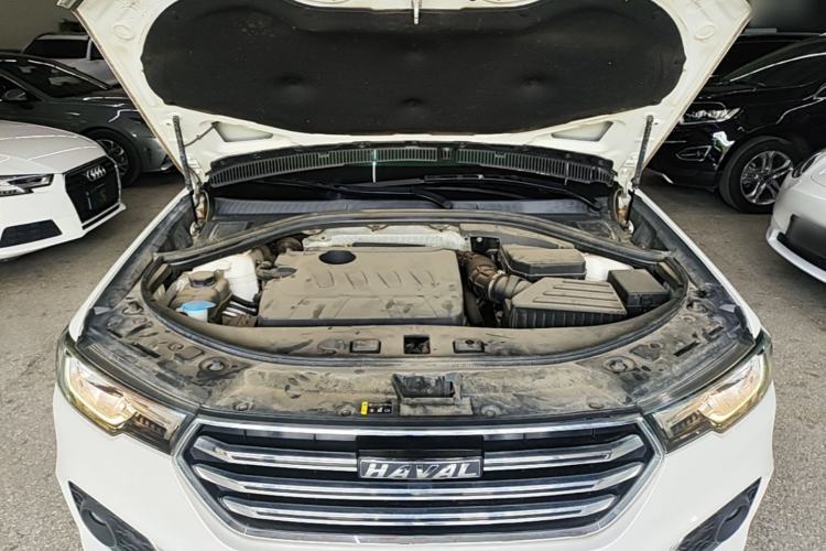 Used Haval H7 2019 2.0T Enjoyment Model China VI Standard Engine Bay