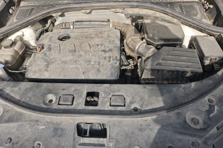 Used Haval H7 2019 H7L 2.0T Luxury Model Engine Bay