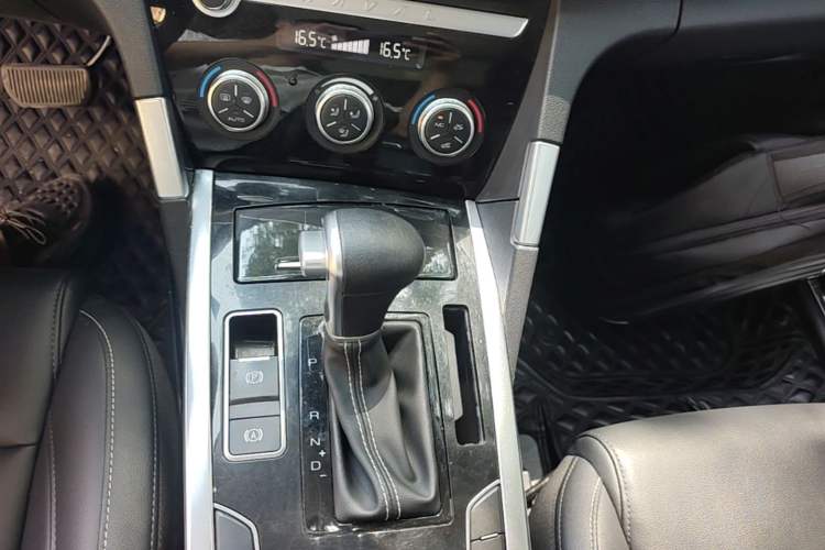 Used Haval H7 2019 2.0T Enjoyment Model China VI Standard Gear Lever