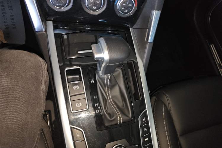 Used Haval H7 2019 2.0T Smart Enjoyment Version China V Standard Gear Lever