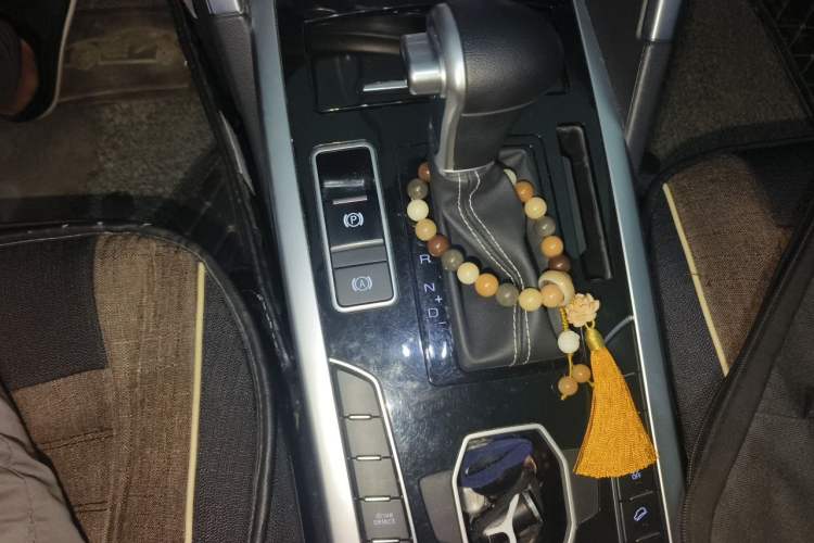 Used Haval H7 2019 2.0T Smart Enjoyment Version China VI Standard Gear Lever