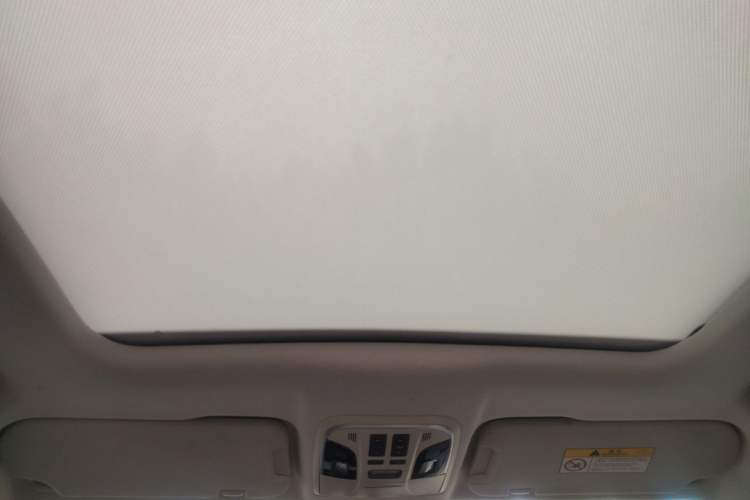 Used Haval H7 2019 2.0T Smart Enjoyment Version China VI Standard Headliner