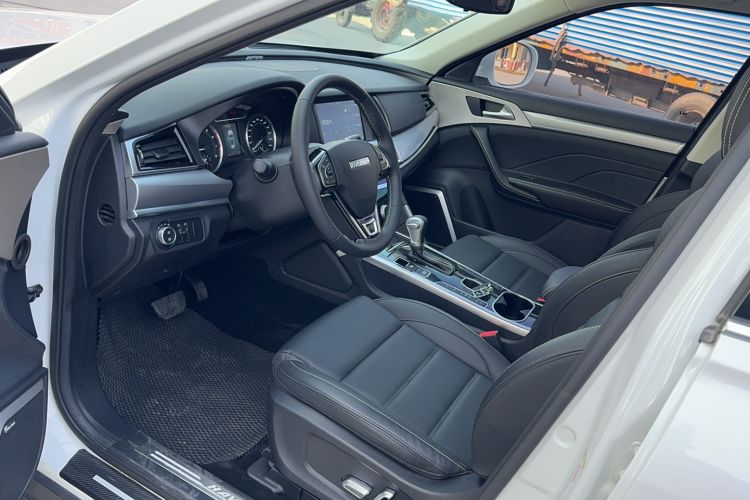 Used Haval H7 2019 2.0T Enjoyment Model China VI Standard Interior 1
