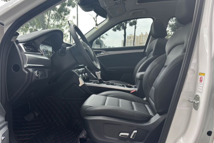 Used Haval H7 2019 2.0T Enjoyment Model China VI Standard Interior 3
