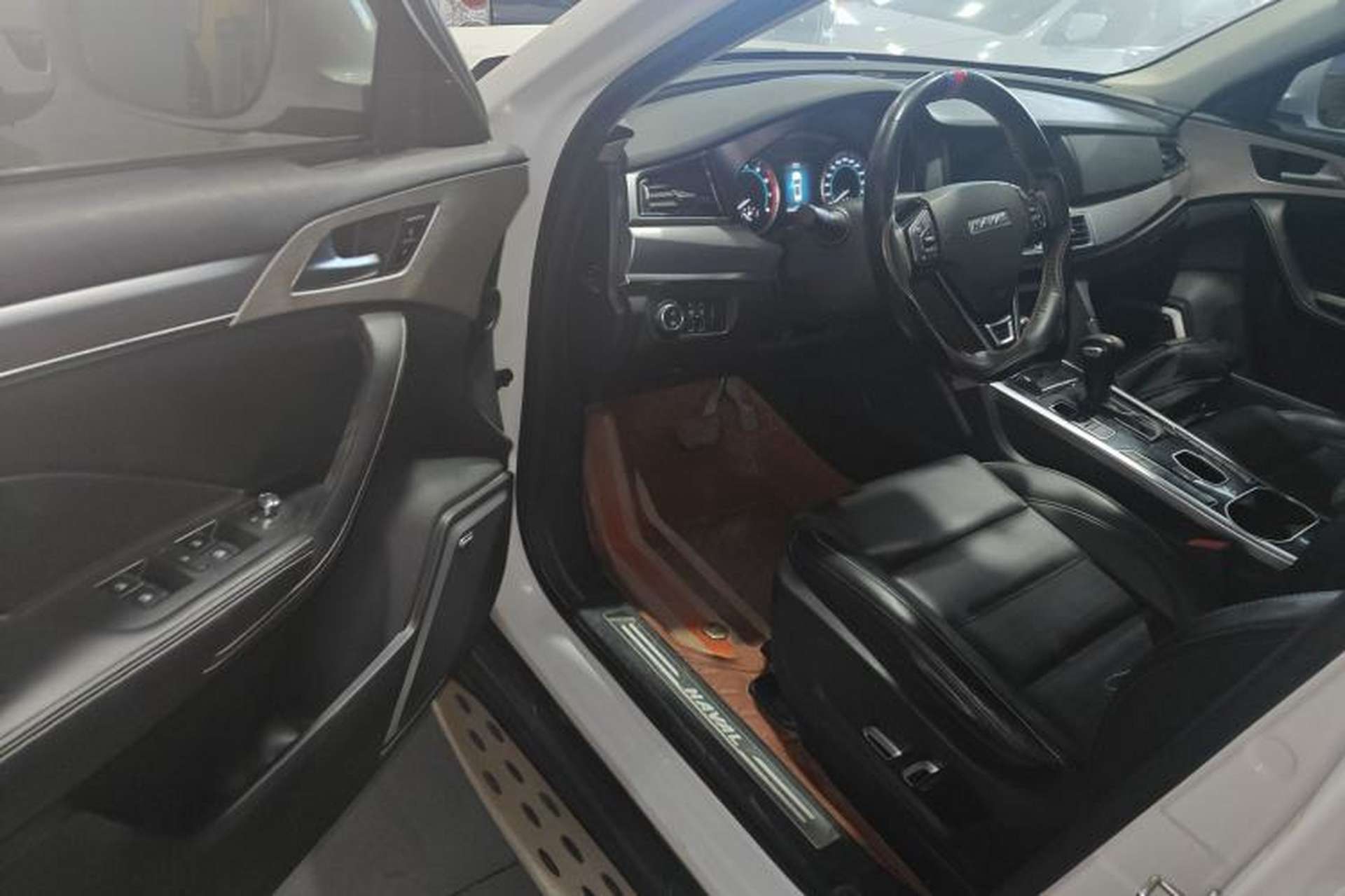 Used Haval H7 2019 2.0T Enjoyment Model China VI Standard Interior 3