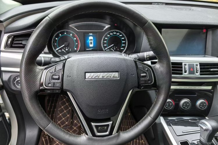 Used Haval H7 2019 2.0T Enjoyment Model China VI Standard Interior 3