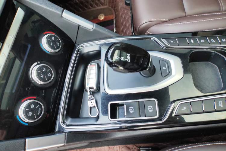 Used Haval H7 2019 2.0T Luxury Edition China VI Standard Interior 3
