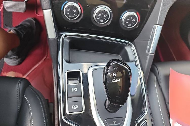 Used Haval H7 2019 2.0T Enjoyment Model China VI Standard Interior 4