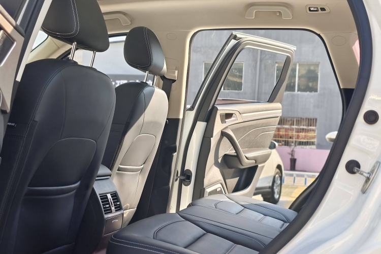 Used Haval H7 2019 2.0T Enjoyment Model China VI Standard Interior 4