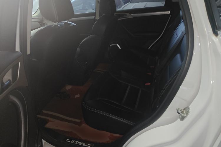 Used Haval H7 2019 2.0T Enjoyment Model China VI Standard Interior 4