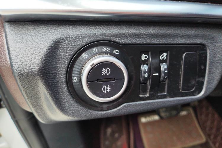 Used Haval H7 2019 2.0T Luxury Edition China VI Standard Interior 5