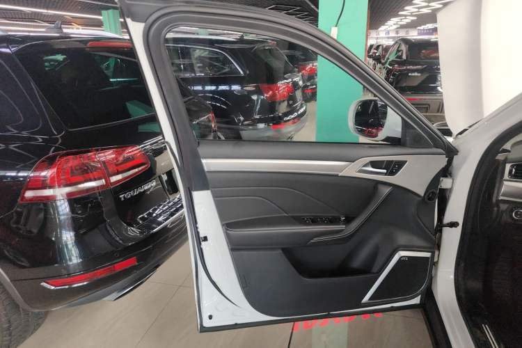 Used Haval H7 2019 2.0T Enjoyment Model China VI Standard Left Front Door Interior
