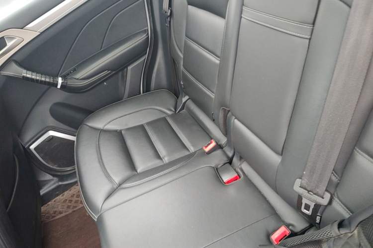 Used Haval H7 2019 2.0T Enjoyment Model China VI Standard Left Rear Seat