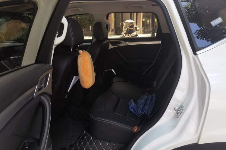 Used Haval H7 2019 2.0T Enjoyment Version China V Standard Left Rear Seat