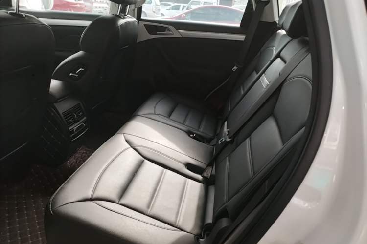 Used Haval H7 2019 H7L 2.0T Luxury Model Left Rear Seat