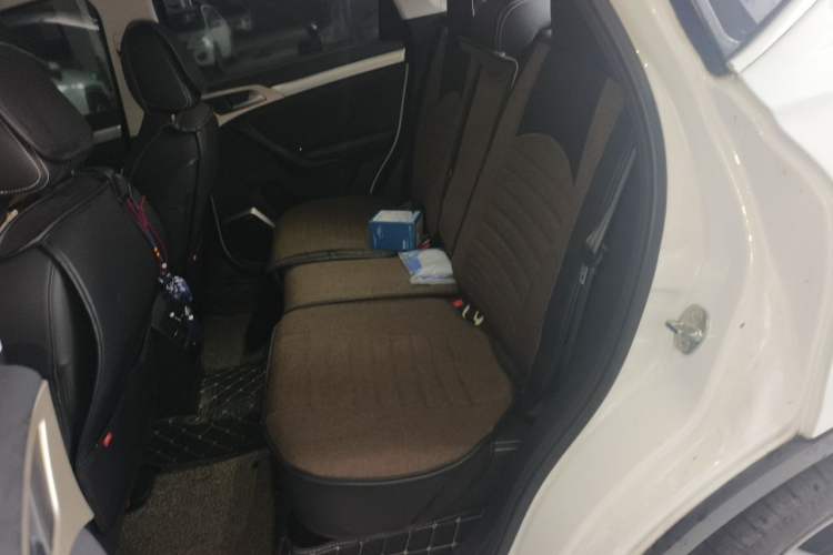Used Haval H7 2019 2.0T Smart Enjoyment Version China VI Standard Left Rear Seat