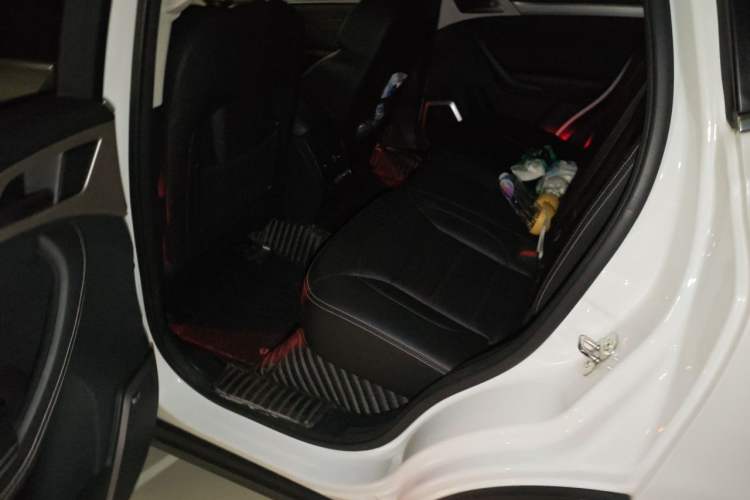Used Haval H7 2019 2.0T Smart Enjoyment Version China V Standard Left Rear Seat
