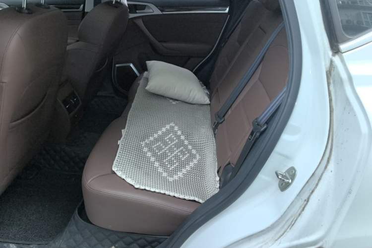 Used Haval H7 2019 2.0T Smart Enjoyment Version China VI Standard Left Rear Seat
