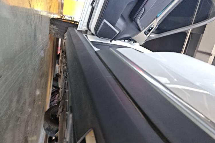 Used Haval H7 2019 2.0T Smart Enjoyment Version China V Standard Left Side Sill